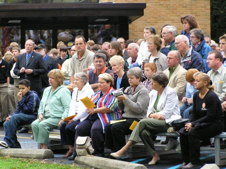 Dedication observers seated